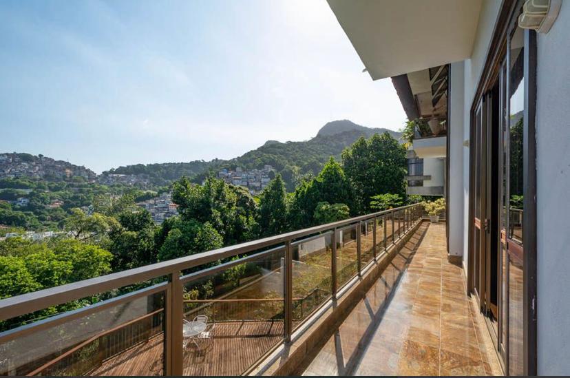 PHOTO-2025-10-21-18-00-47 (12)