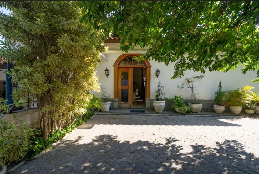 PHOTO-2025-10-21-18-00-47 (18)