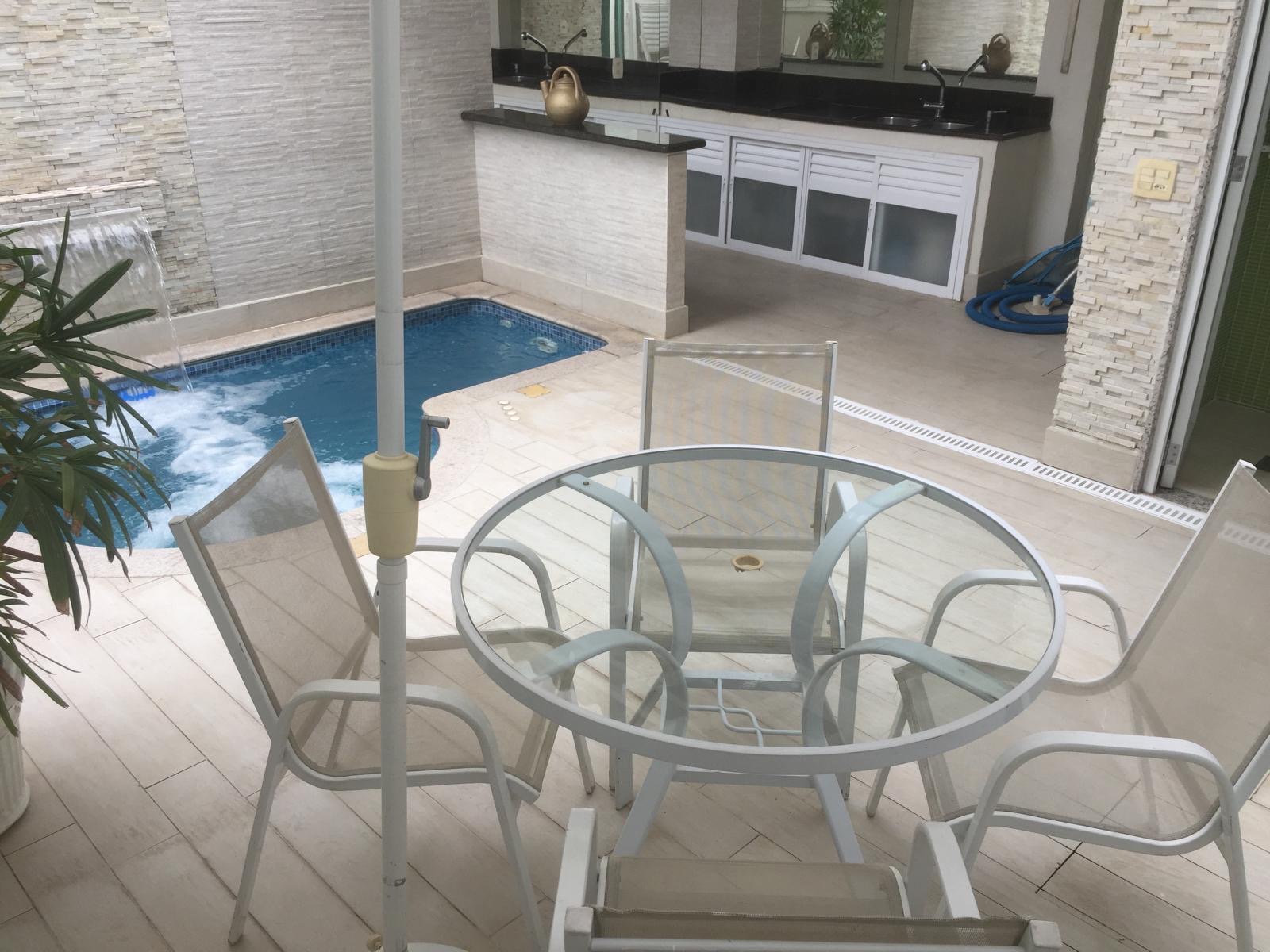 16c3232f-1854-4c15-9727-edea979ab718