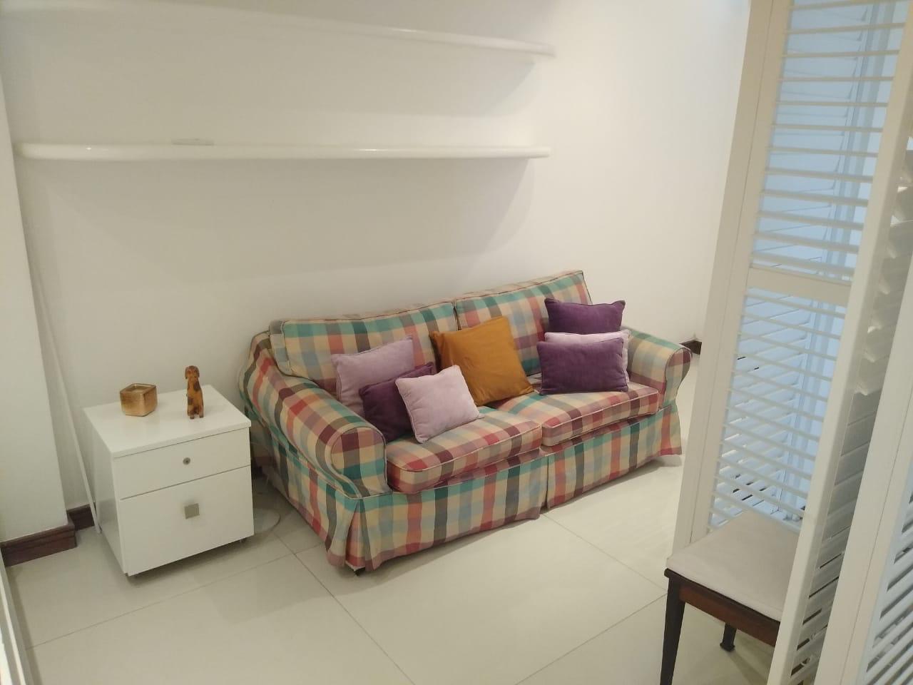 77df15b4-dcac-49a9-a0b5-48e85864a101