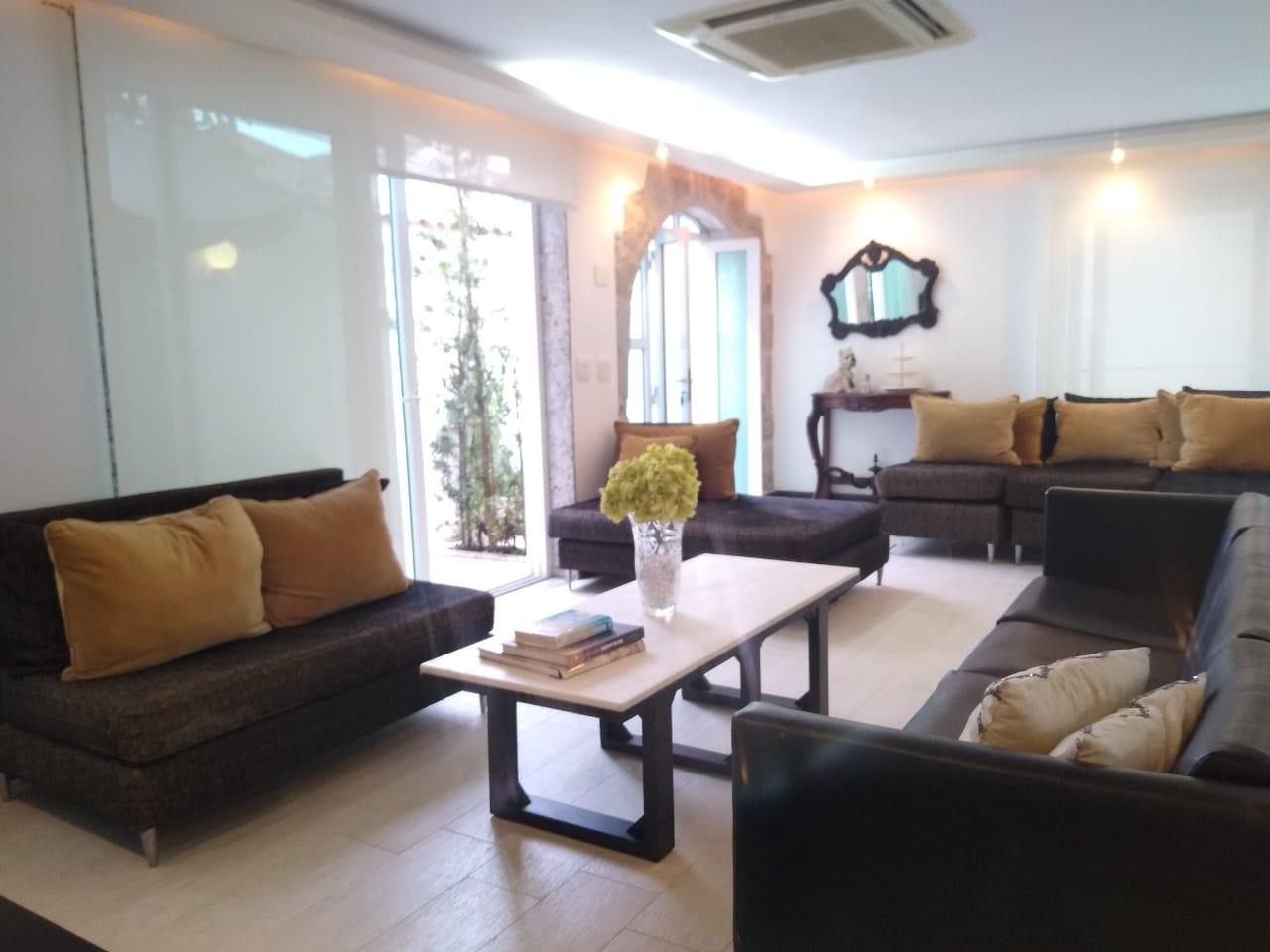 e7c63135-3126-418f-99b2-c06e9ed75b3f